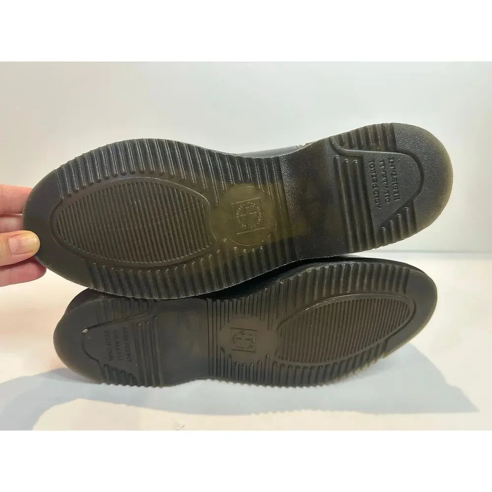 Dr. Martens classic dr